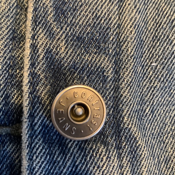 Jean jacket, 100% cotton, by contrast jeans, Medium denim blue, Size 13. - Picture 4 of 7